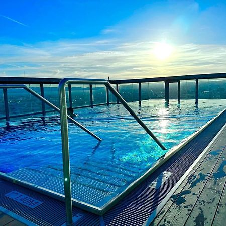 Vienna Sky Apartment I Rooftop Pool I Netflix Exteriör bild