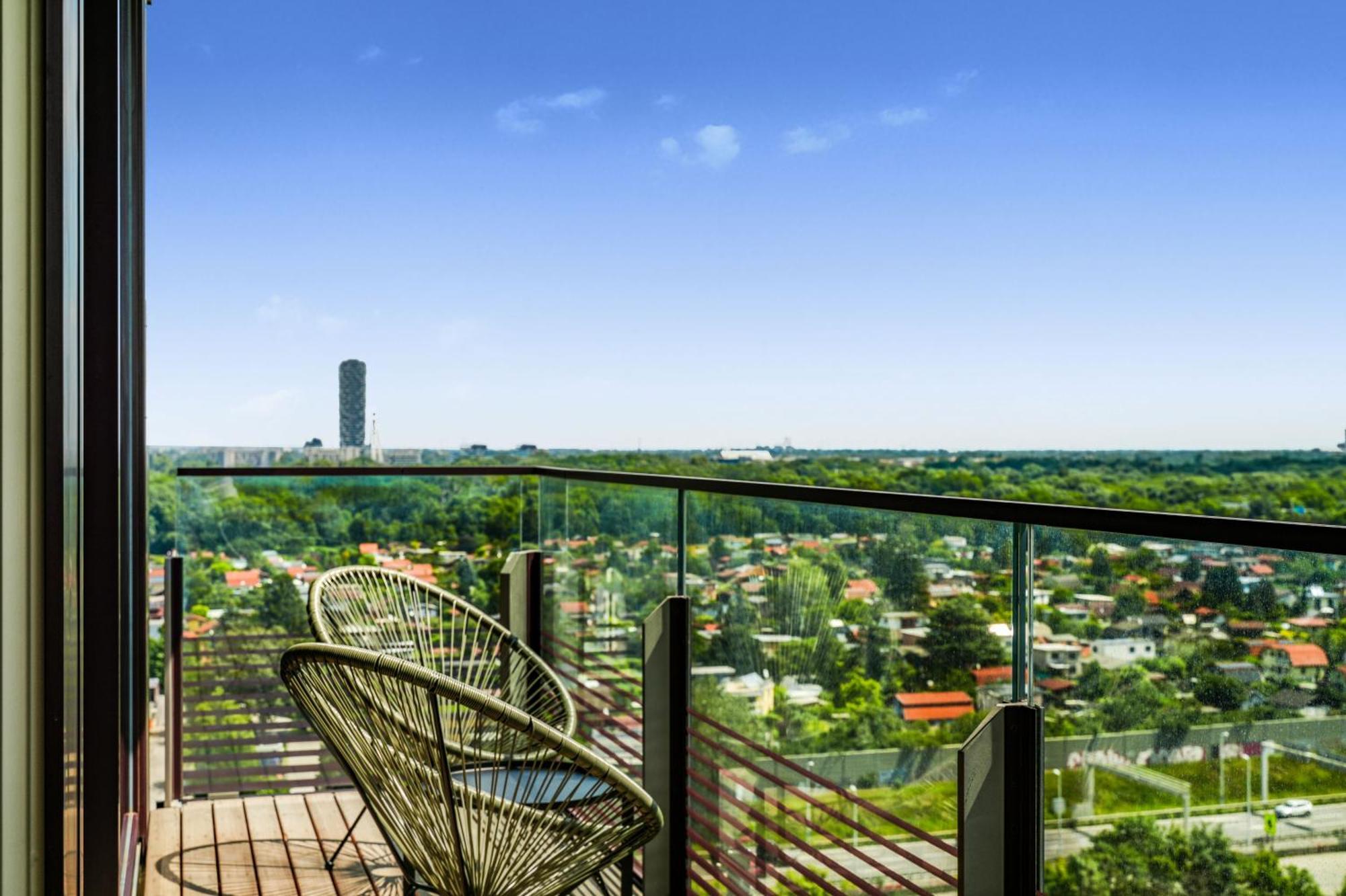 Vienna Sky Apartment I Rooftop Pool I Netflix Exteriör bild